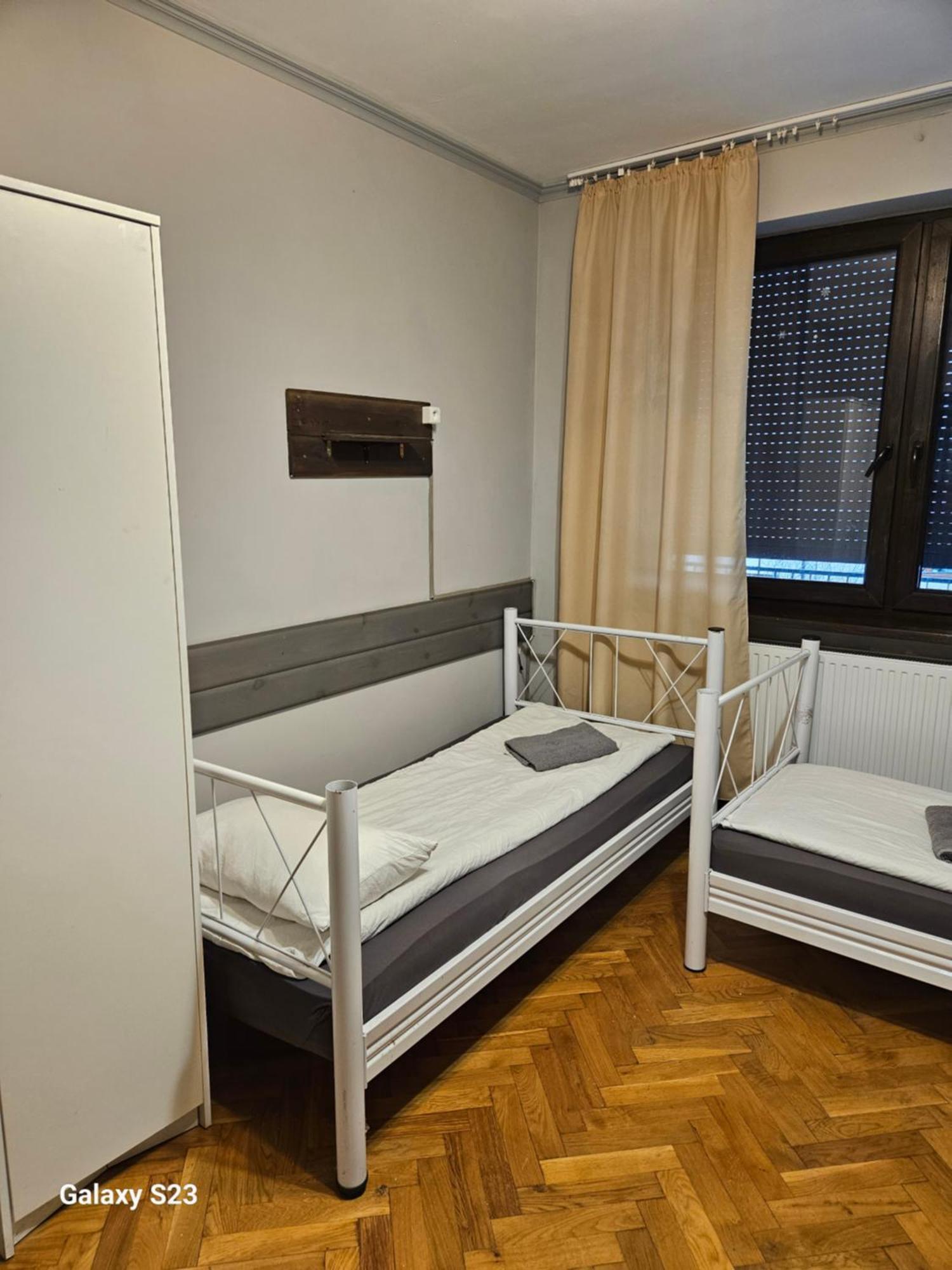 Pokoje Pracownicze Кімнати Для Працівників,Гуртожиток Swarzedz Luaran gambar